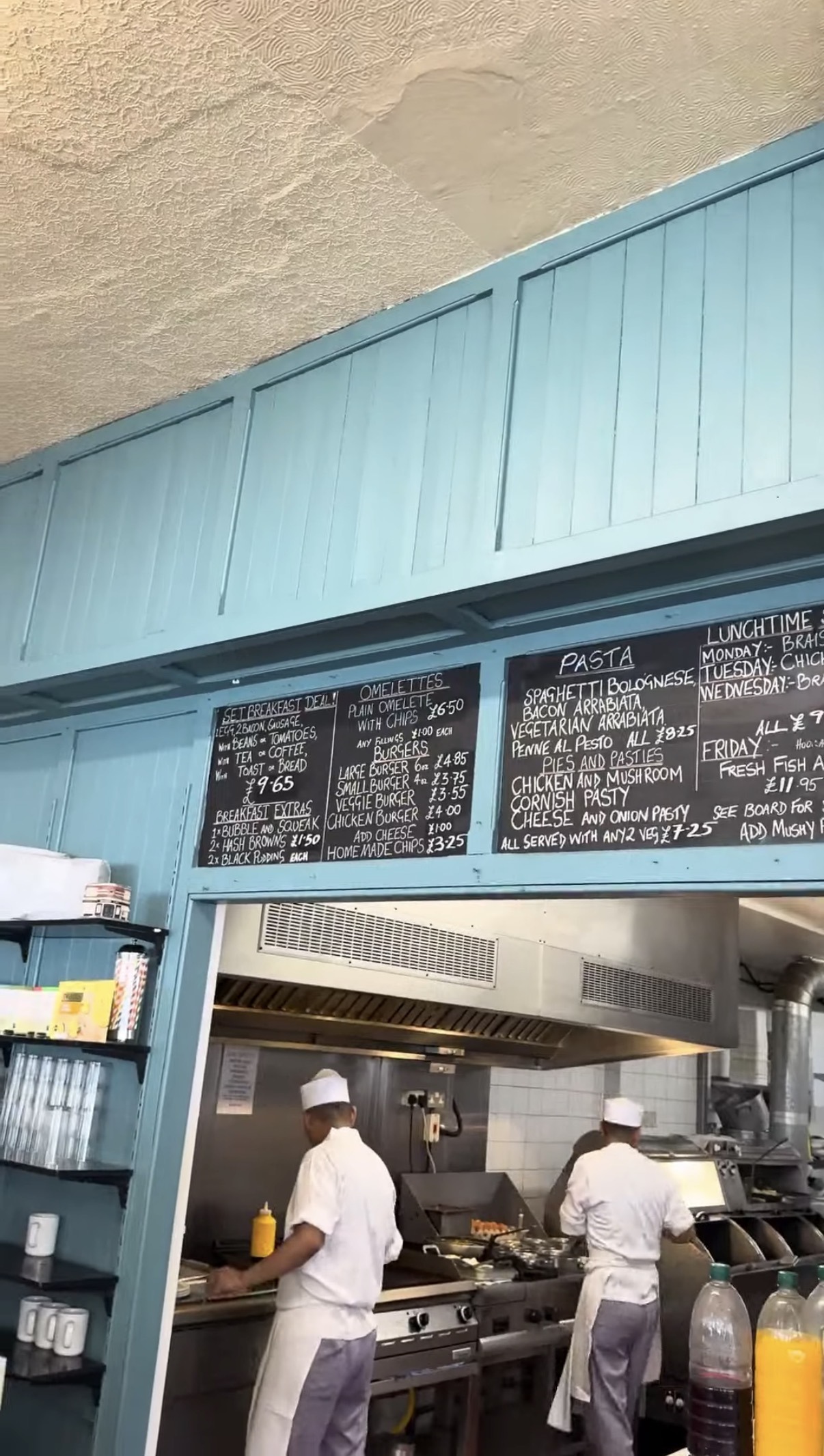 Menu do Regency Café em Londres
