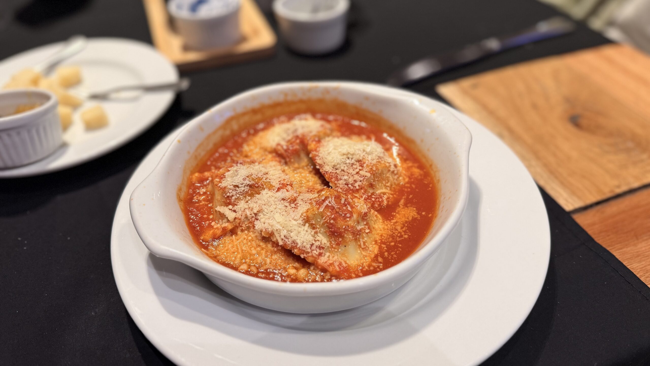 Ravioli de carne servido no rodízio de vinhos da Vinícola Campestre